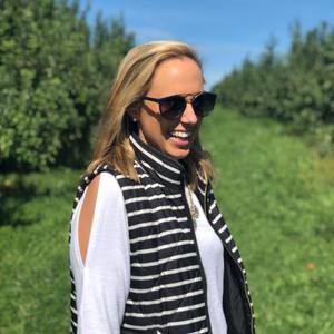 Meet your Posher, Christy